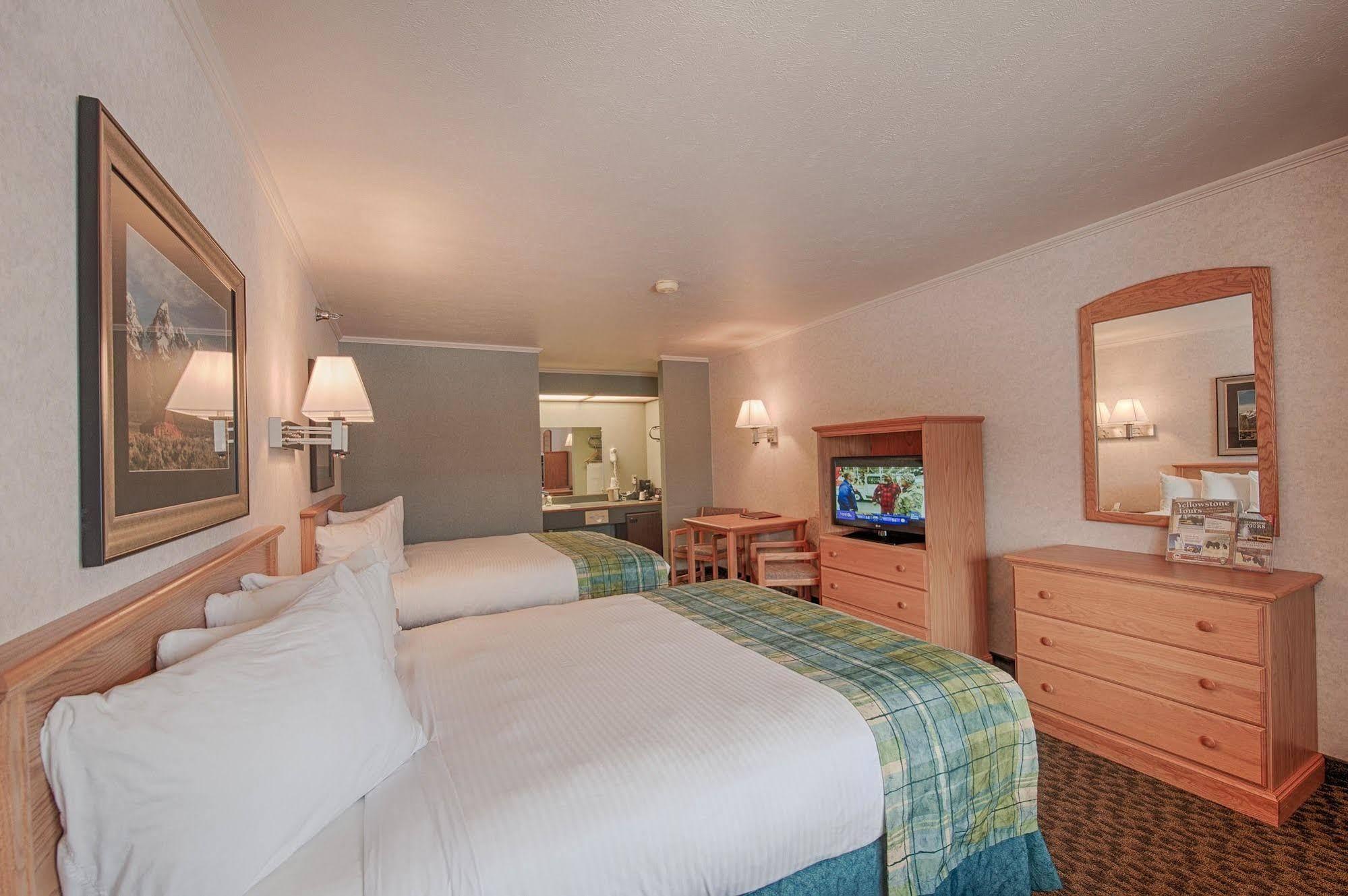 Brandin' Iron Inn West Yellowstone Exteriér fotografie