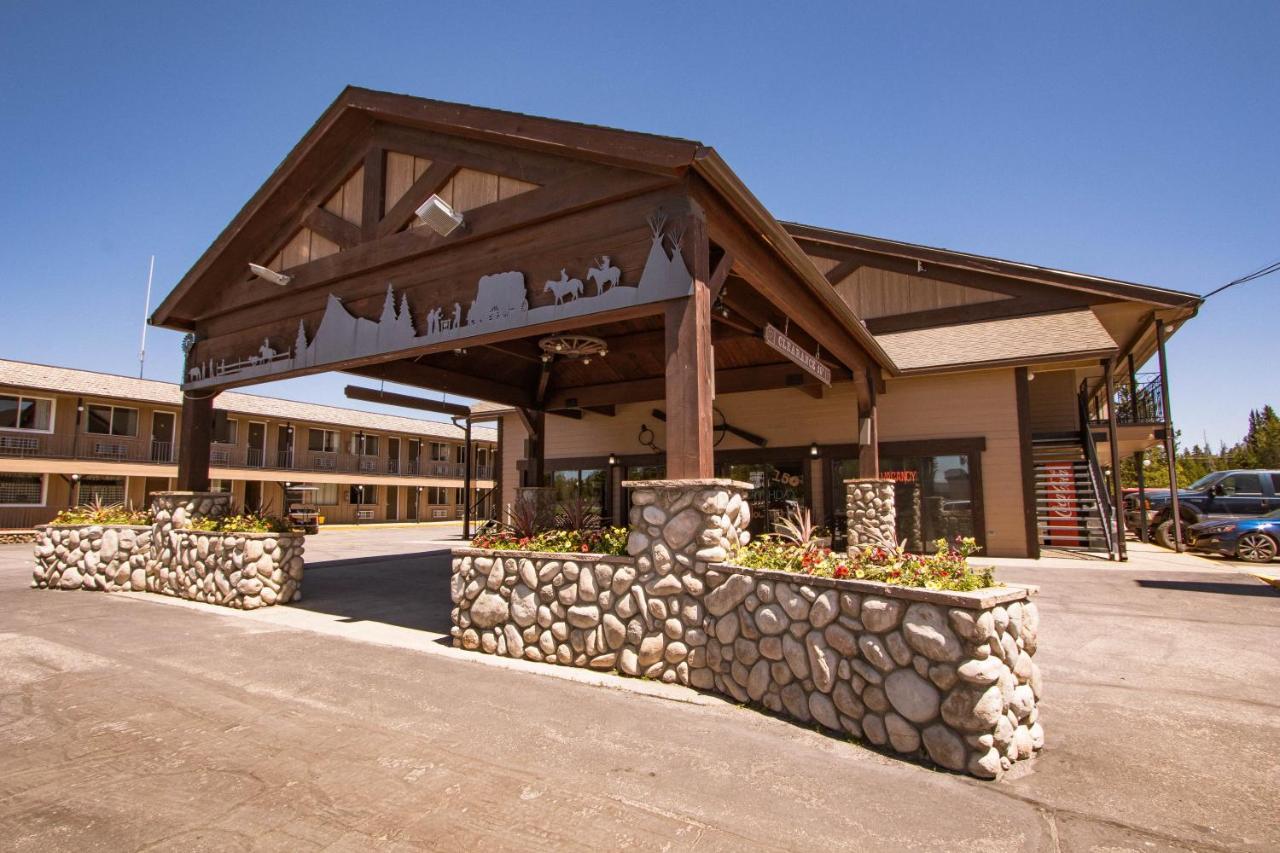 Brandin' Iron Inn West Yellowstone Exteriér fotografie