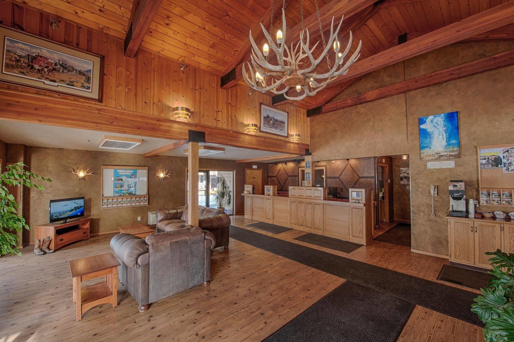 Brandin' Iron Inn West Yellowstone Exteriér fotografie